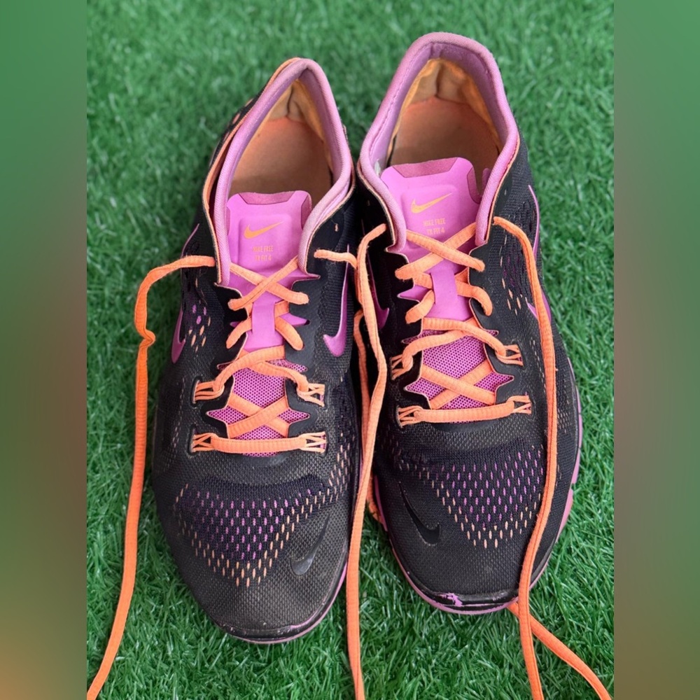 Nike Womens Free TR Fit 4 Black Running Shoes (629496-002), Size: 9.5